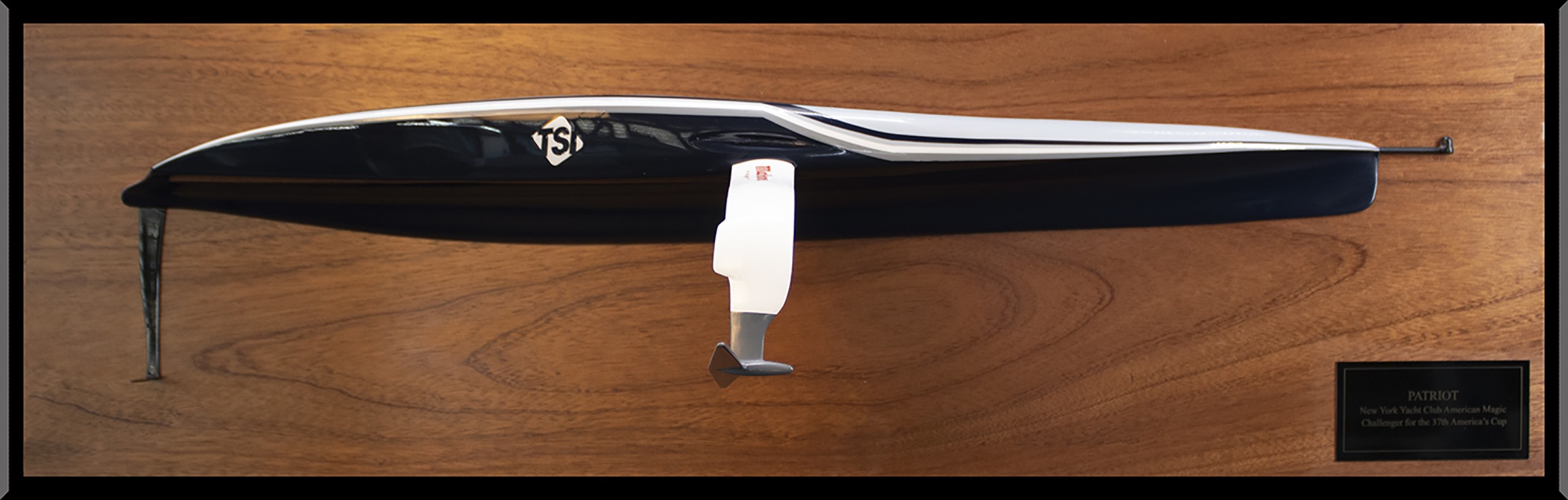AC75 Patriot Half Hull (Medium)